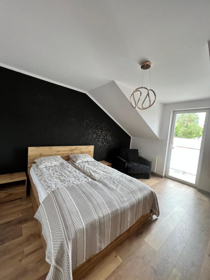 Apartment Black Diamond 18